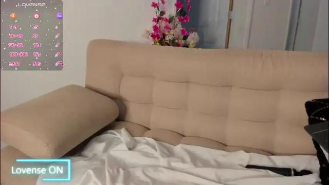 Image 4 of alaiaferrer Stream on Chaturbate on 1 month ago