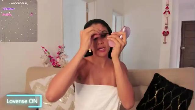 Image 7 of alaiaferrer Stream on Chaturbate on 28 days ago