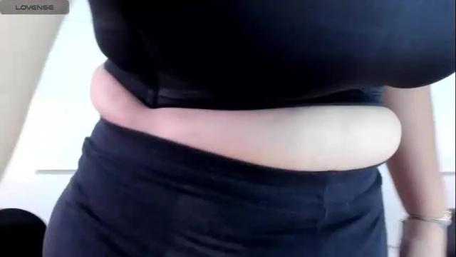 Image 2 of alaiasmile_ Stream on Chaturbate on 26 days ago