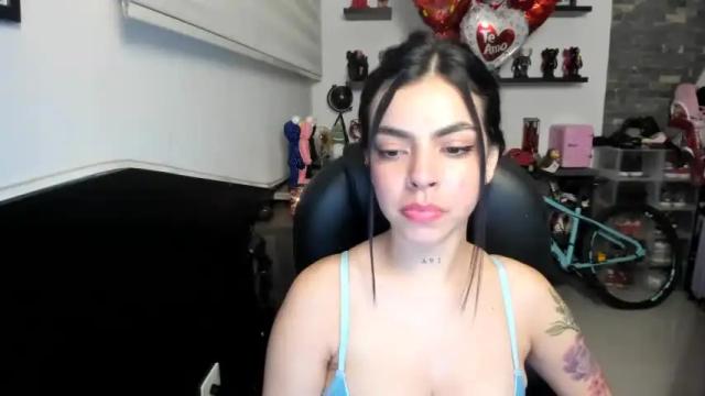 Thumbnail 2, alana_fox18's Stream at Chaturbate, 15 months ago