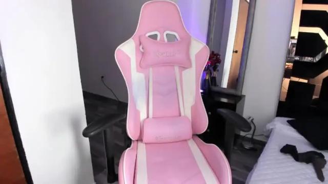 Image 2 of alanaaferrer Stream on Chaturbate on 13 months ago
