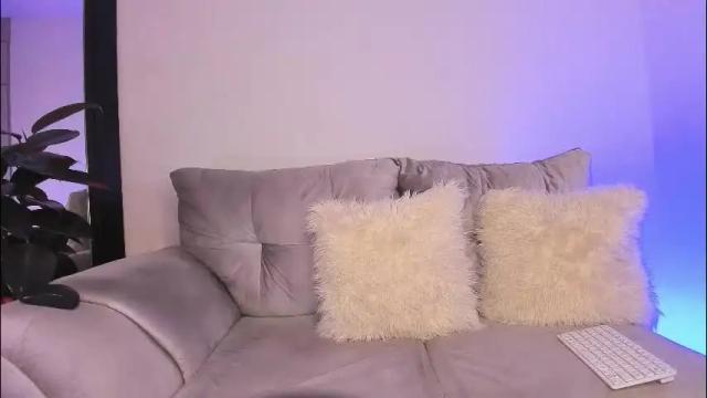 Image 12 of alanajoness Stream on Chaturbate on 2 months ago