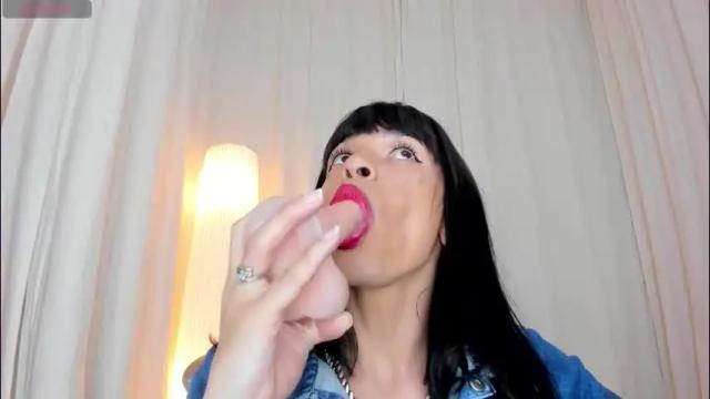 Image 4 of alanakimura_ Stream on Chaturbate on 1 month ago