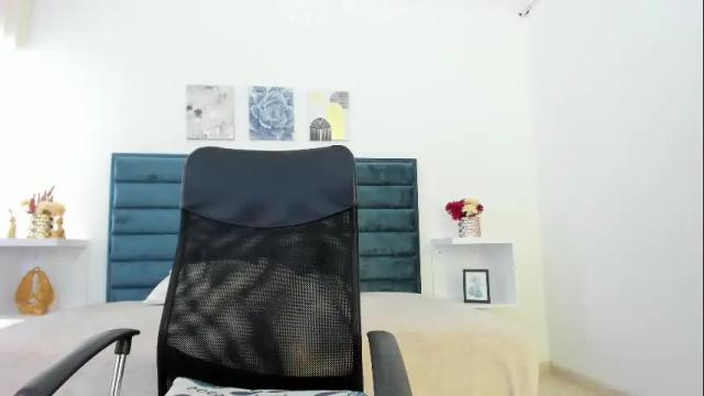 Image 6 of alanastones Stream on Chaturbate on 11 days ago