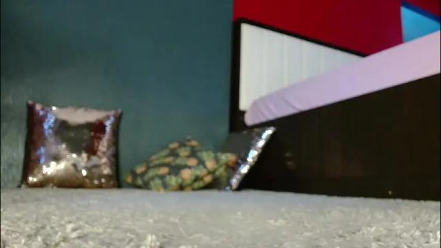 Image 3 of alanna_gold Stream on Chaturbate on 1 month ago