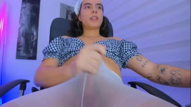 Thumbnail 1, alaska_pears0's Stream at Chaturbate, 4 months ago