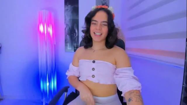 Image 4 of alaska_pears0 Stream on Chaturbate on 3 months ago