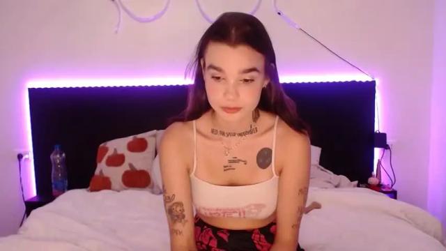 Image 6 of alaska_purr Stream on Chaturbate on 19 months ago