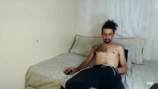 Image 2 of alayasexy_alam0618 Stream on Chaturbate on 18 months ago