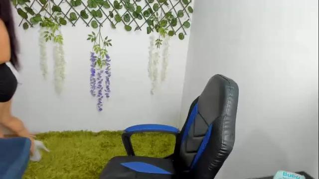 Image 11 of alayasmile Stream on Chaturbate on 1 month ago