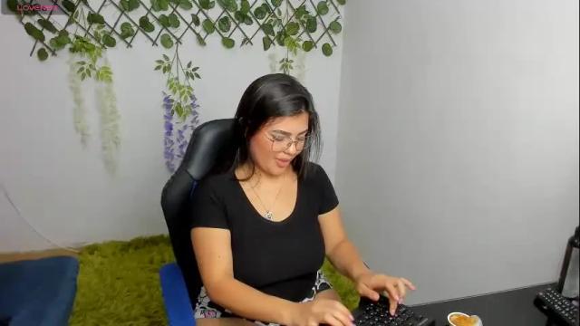Thumbnail 2, alayasmile's Stream at Chaturbate, 1 month ago