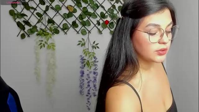 Image 12 of alayasmile Stream on Chaturbate on 2 months ago