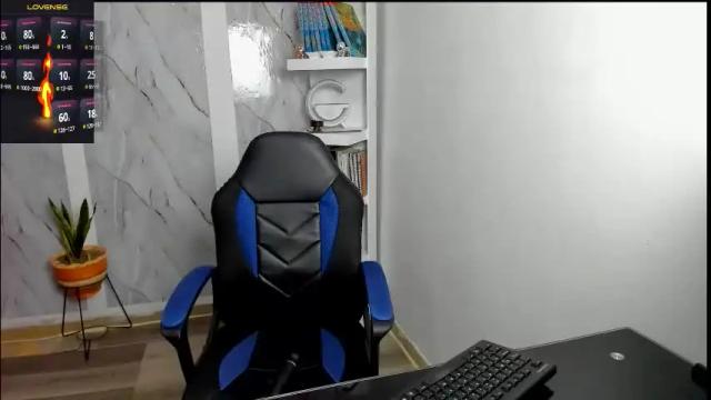 Image 3 of alayasmile Stream on Chaturbate on 2 months ago