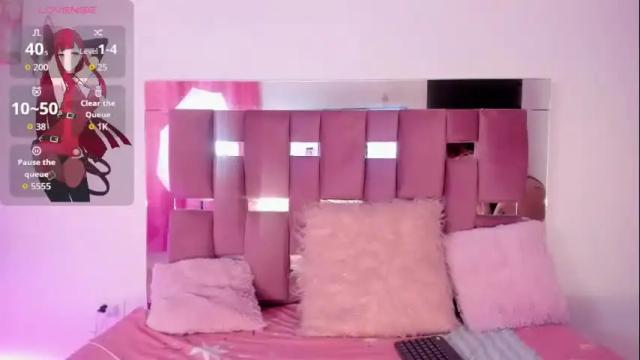 Image 10 of alba_grey Stream on Chaturbate on 2 months ago