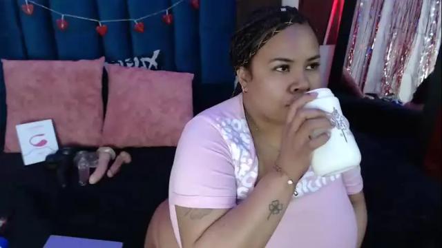 Image 4 of alba_sex10 Stream on Chaturbate on 1 month ago