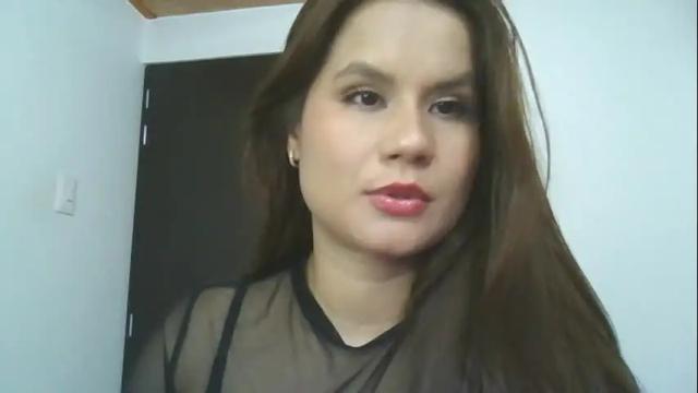 Image 6 of alba_toro535670 Stream on Chaturbate on 9 days ago