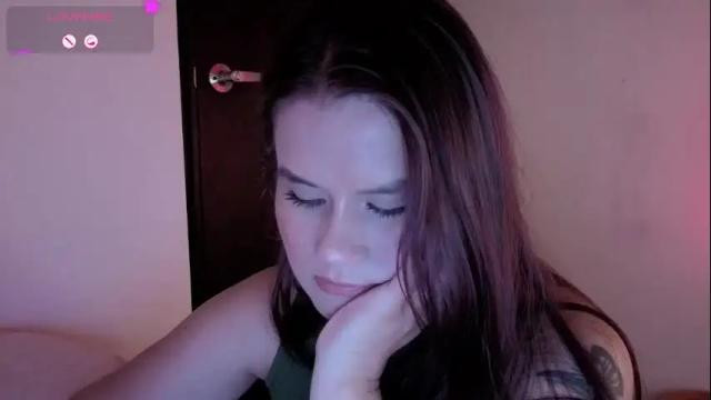 Image 11 of alba_toro535670 Stream on Chaturbate on 1 month ago