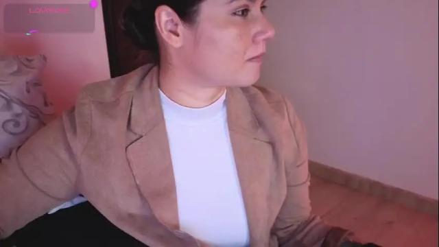 Thumbnail 2, alba_toro535670's Stream at Chaturbate, 1 month ago