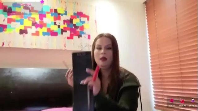 Image 7 of alba_toro535670 Stream on Chaturbate on 1 month ago