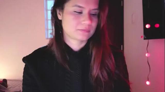 Image 3 of alba_toro535670 Stream on Chaturbate on 11 days ago