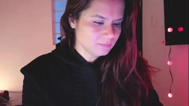 Image 4 of alba_toro535670 Stream on Chaturbate on 11 days ago