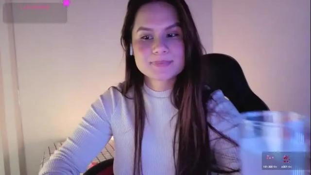 Image 2 of alba_toro535670 Stream on Chaturbate on 8 days ago