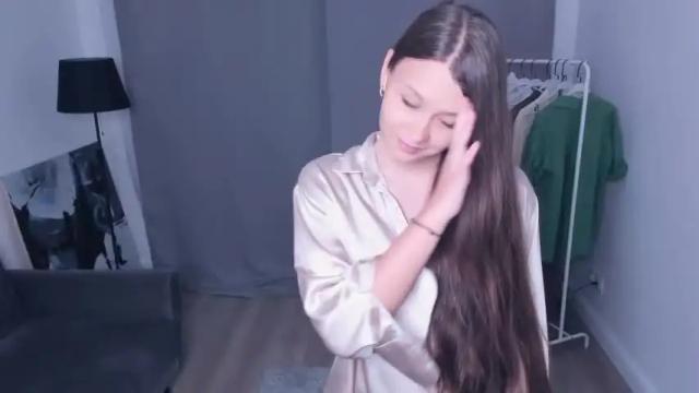 Image 11 of albina_stone Stream on Chaturbate on 16 months ago