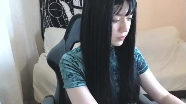 Image 2 of alchemic_bby Stream on Chaturbate on 7 months ago