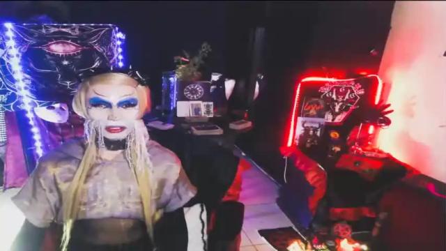 Image 10 of alchemymistic Stream on Chaturbate on 13 months ago