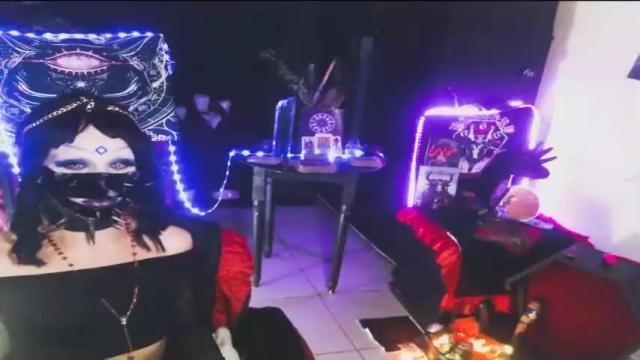Image 10 of alchemymistic Stream on Chaturbate on 12 months ago