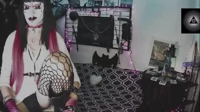 Image 10 of alchemymistic Stream on Chaturbate on 6 months ago