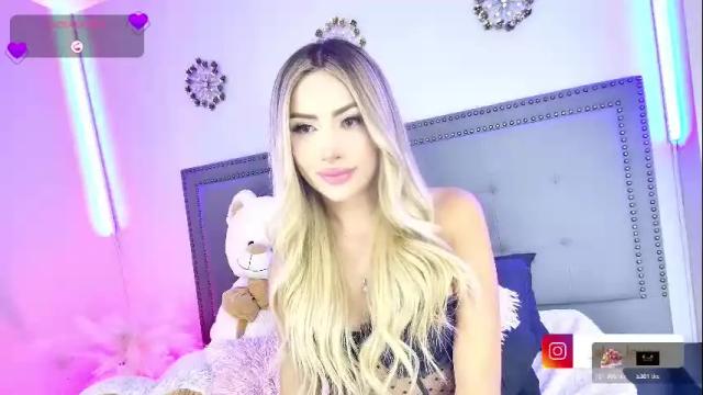 Image 2 of ale_love_ Stream on Chaturbate on 2 months ago