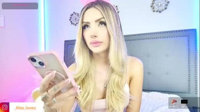 Image 7 of ale_love_ Stream on Chaturbate on 1 month ago