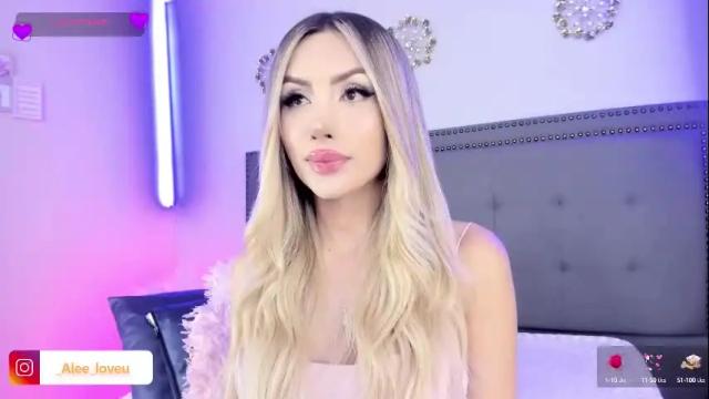 Image 4 of ale_love_ Stream on Chaturbate on 27 days ago