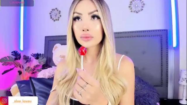 Image 11 of ale_love_ Stream on Chaturbate on 25 days ago