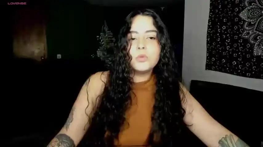 aleenesaneez Chaturbate