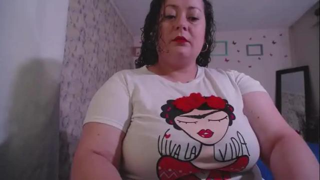 Image 11 of aleia_taylor Stream on Chaturbate on 25 days ago