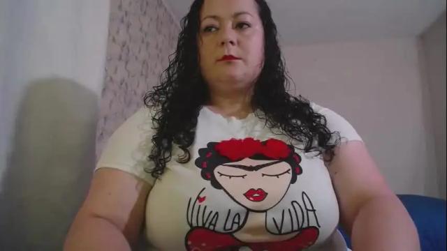 Image 4 of aleia_taylor Stream on Chaturbate on 17 days ago