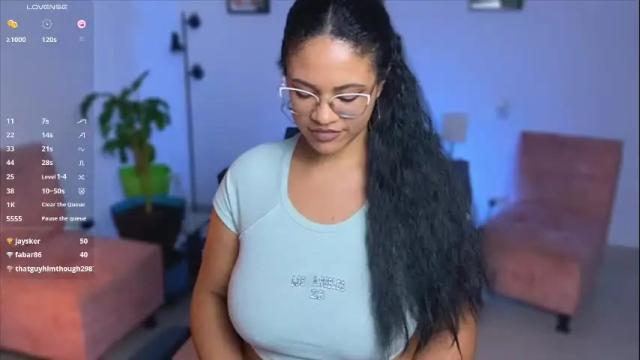 Image 3 of aleiascott Stream on Chaturbate on 2 months ago