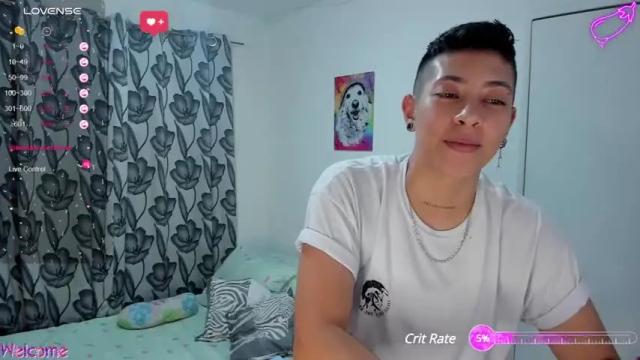 Image 3 of aleja1214 Stream on Chaturbate on 13 months ago