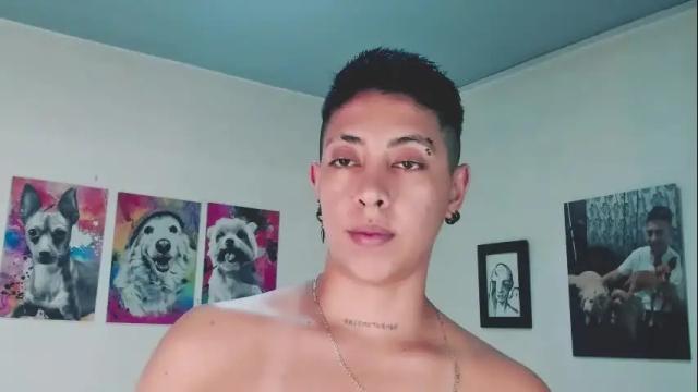 Image 2 of aleja1214 Stream on Chaturbate on 2 months ago