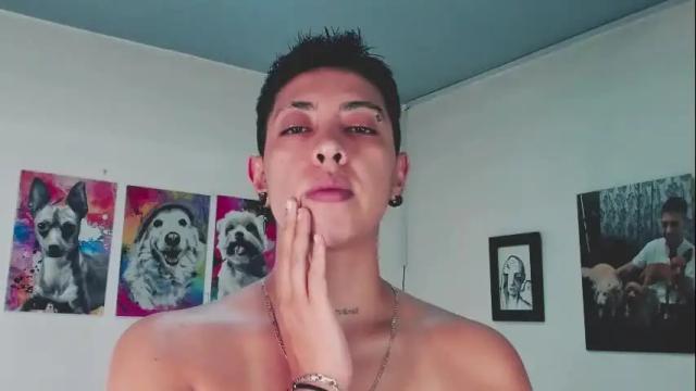 Image 4 of aleja1214 Stream on Chaturbate on 2 months ago