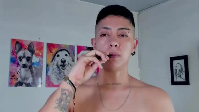 Image 6 of aleja1214 Stream on Chaturbate on 13 days ago