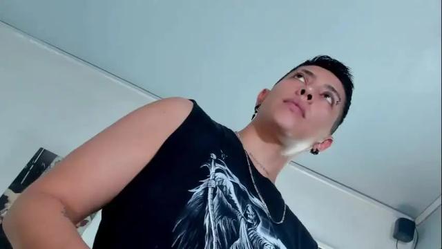 Image 7 of aleja1214 Stream on Chaturbate on 7 days ago