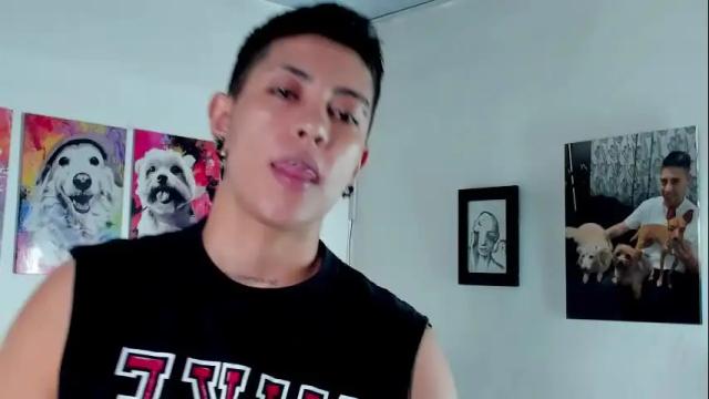 Image 3 of aleja1214 Stream on Chaturbate on 2 days ago