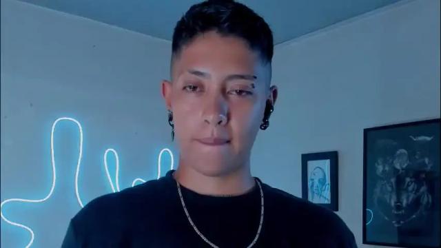 Image 2 of aleja1214 Stream on Chaturbate on 2 months ago