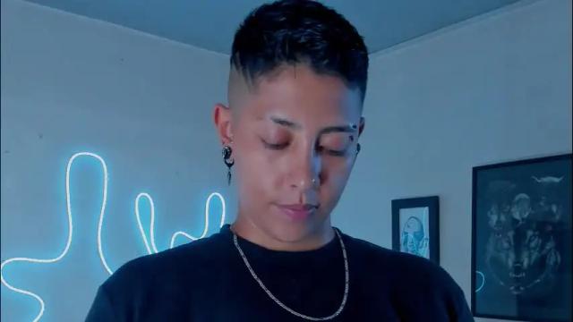 Image 3 of aleja1214 Stream on Chaturbate on 2 months ago