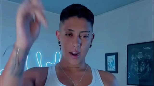 Image 4 of aleja1214 Stream on Chaturbate on 2 months ago