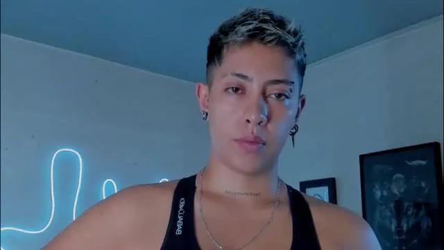 Image 2 of aleja1214 Stream on Chaturbate on 21 days ago