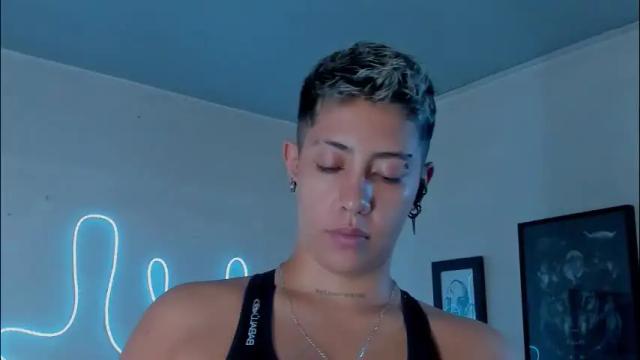 Image 6 of aleja1214 Stream on Chaturbate on 21 days ago